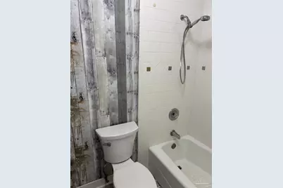 8410 Williamsburg Cir, Pensacola, FL 32514 - Photo 15