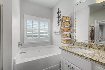 1740 Brantley Dr, Gulf Breeze, FL 32563 - Photo 23