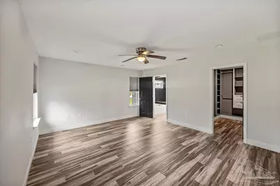 2536 Bluewater Dr, Navarre, FL 32566 - Photo 29