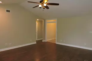 5016 Challenger Way, Pensacola, FL 32507 - Photo 9