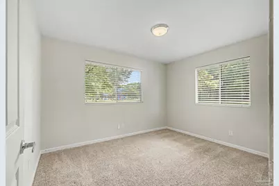 5418 Thornhill Rd, Pensacola, FL 32503 - Photo 19