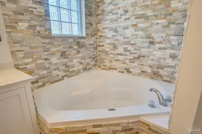 174 Emmons Ln, Pensacola, FL 32506 - Photo 25