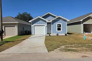 8603 Walnut Ave, Pensacola, FL 32514 - Photo 1