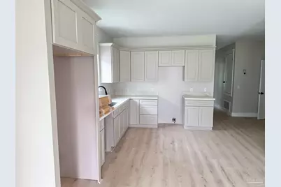 8603 Walnut Ave, Pensacola, FL 32514 - Photo 5
