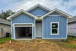 8603 Walnut Ave, Pensacola, FL 32514 - Photo 1