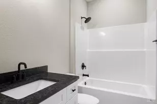 2420 W Blount St, Pensacola, FL 32505 - Photo 27
