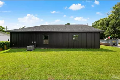 2420 W Blount St, Pensacola, FL 32505 - Photo 29