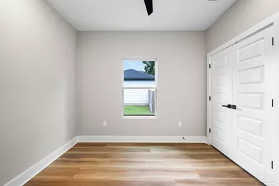 2420 W Blount St, Pensacola, FL 32505 - Photo 23