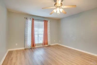 1935 Wyatt St, Pensacola, FL 32514 - Photo 11