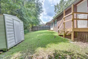 1935 Wyatt St, Pensacola, FL 32514 - Photo 17