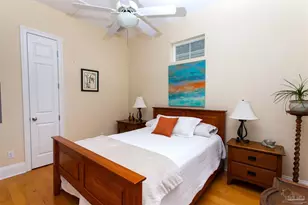 566 Santos St, Pensacola, FL 32502 - Photo 23