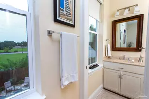 566 Santos St, Pensacola, FL 32502 - Photo 21
