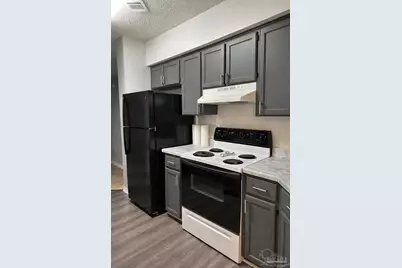 7225 W Fairfield Dr #C-3, Pensacola, FL 32506 - Photo 3