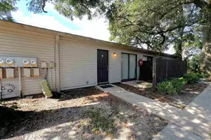 6801 Tiki Ln, Pensacola, FL 32503 - Photo 9