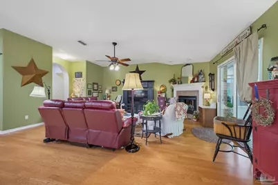 3279 Massena Dr, Pensacola, FL 32526 - Photo 11