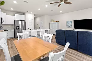 5667 Sandy Walk St, Gulf Breeze, FL 32563 - Photo 9