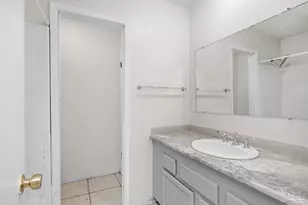 1555 Green Briar Pkwy, Gulf Breeze, FL 32563 - Photo 11