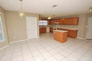 1015 Glades Ln, Pensacola, FL 32507 - Photo 3