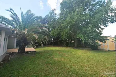 1015 Glades Ln, Pensacola, FL 32507 - Photo 15