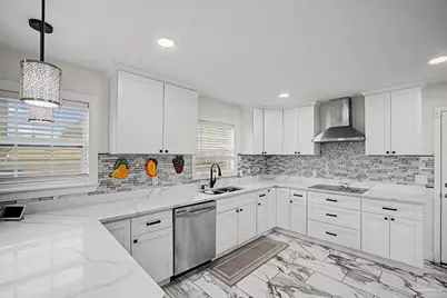 4401 N 12th Ave, Pensacola, FL 32503 - Photo 9