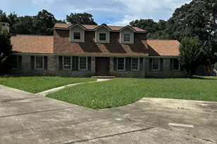 817 Bay Cliffs Rd, Gulf Breeze, FL 32561 - Photo 1