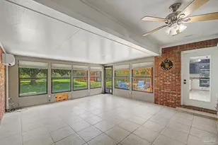 3883 Bay Wind Dr, Gulf Breeze, FL 32563 - Photo 11