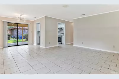 1240 Pinnacle Cir #B, Pensacola, FL 32504 - Photo 11