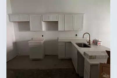 909 N 6th Ave, Pensacola, FL 32501 - Photo 7