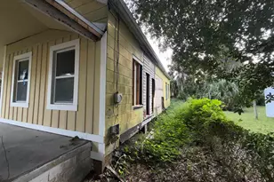 909 N 6th Ave, Pensacola, FL 32501 - Photo 13