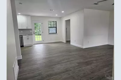 6154 Forest Pines Dr, Pensacola, FL 32526 - Photo 7