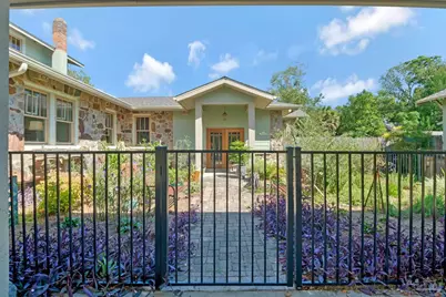 1910 E Jordan St, Pensacola, FL 32503 - Photo 11