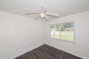 11 Ivanhoe Ave, Pensacola, FL 32534 - Photo 17
