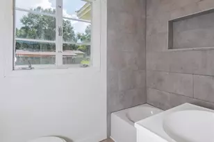 11 Ivanhoe Ave, Pensacola, FL 32534 - Photo 21