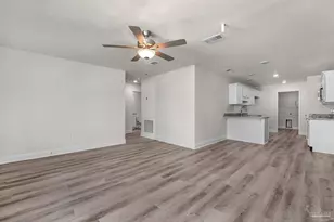 7251 Bogey Ln, Milton, FL 32570 - Photo 9
