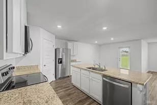 7554 Saddlebrook Ave, Pace, FL 32571 - Photo 9