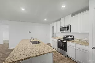 7554 Saddlebrook Ave, Pace, FL 32571 - Photo 7