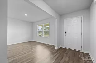 5213 Peach Dr, Pace, FL 32571 - Photo 7
