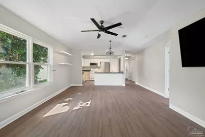 5581 Shadow Shore Pl, Gulf Breeze, FL 32563 - Photo 13