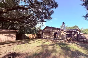 7811 Deborah Dr, Pensacola, FL 32514 - Photo 11