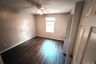 7811 Deborah Dr, Pensacola, FL 32514 - Photo 9