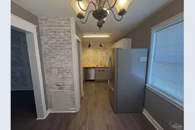 1212 N E St, Pensacola, FL 32501 - Photo 9