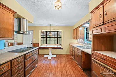 467 Hancock Ln, Pensacola, FL 32503 - Photo 11