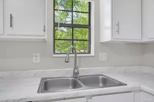 4344 Langley Ave, Pensacola, FL 32504 - Photo 7
