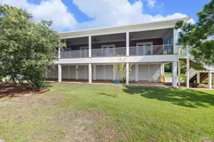 5806 Red Cedar St, Pensacola, FL 32507 - Photo 5