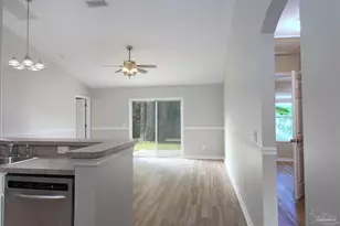 609 Saleta St, Pensacola, FL 32534 - Photo 7
