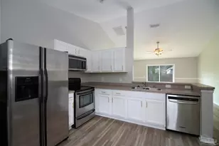 609 Saleta St, Pensacola, FL 32534 - Photo 5