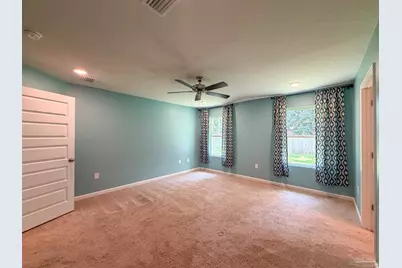 7305 Lakeside Oak Ct, Pensacola, FL 32526 - Photo 13