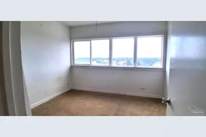 825 Bayshore Dr #703, Pensacola, FL 32507 - Photo 15