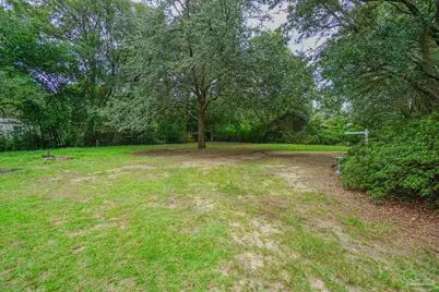 5248 Peacock Rd, Milton, FL 32570 - Photo 5