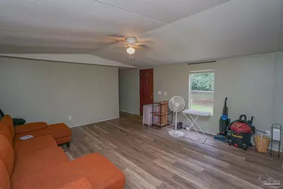 5248 Peacock Rd, Milton, FL 32570 - Photo 13